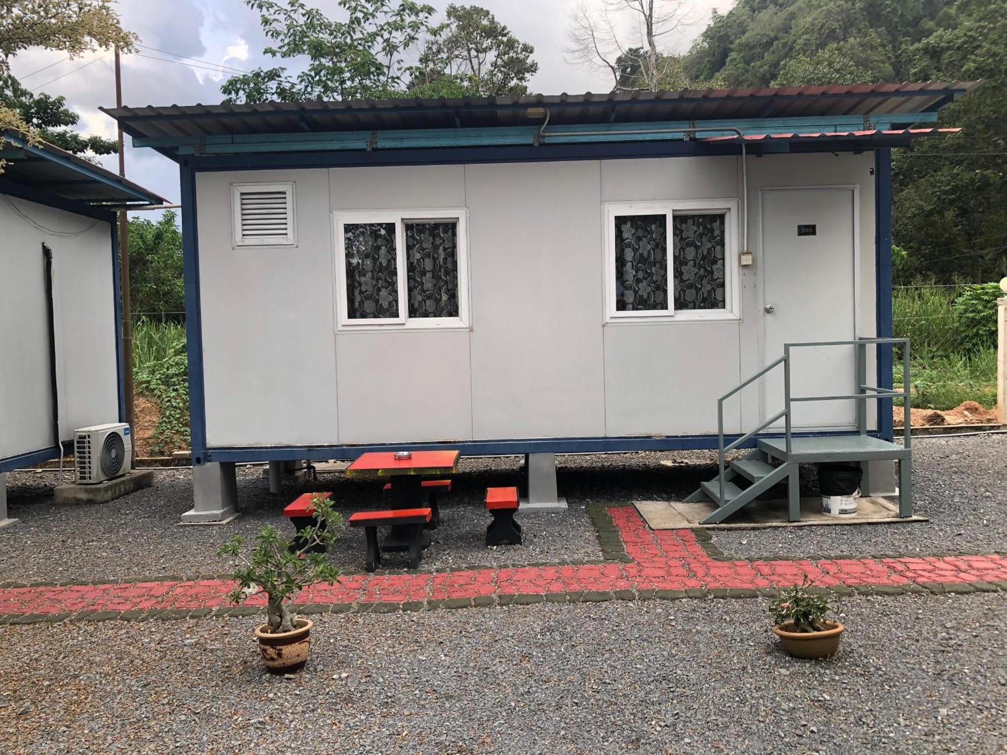 Kaki Bukit Guest House Gua Kelam מראה חיצוני תמונה